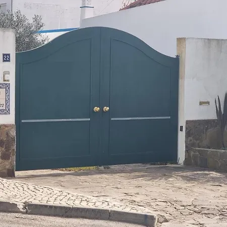 Casa Do Pinheiro By Homekeys